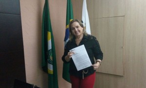 presidente-com-o-oficio